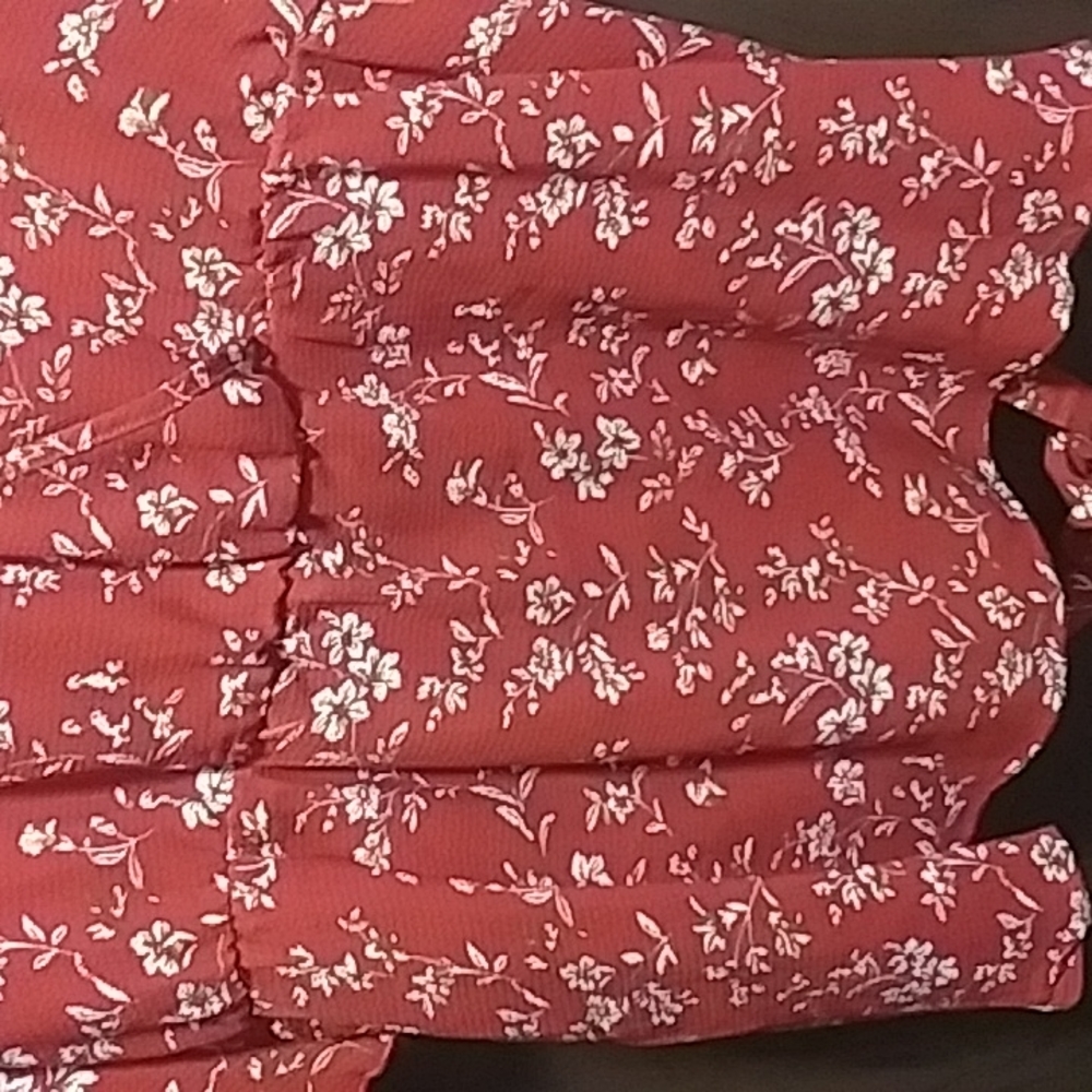 Shein Curve floral Crossover tie back top - Picture 5 of 7